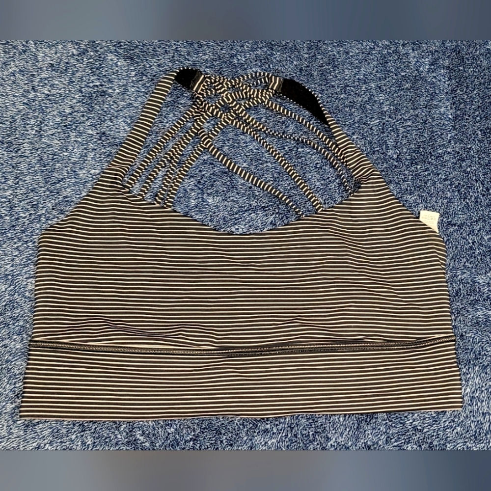 Free to be bra ling line ( wild ) light support A/B cup
